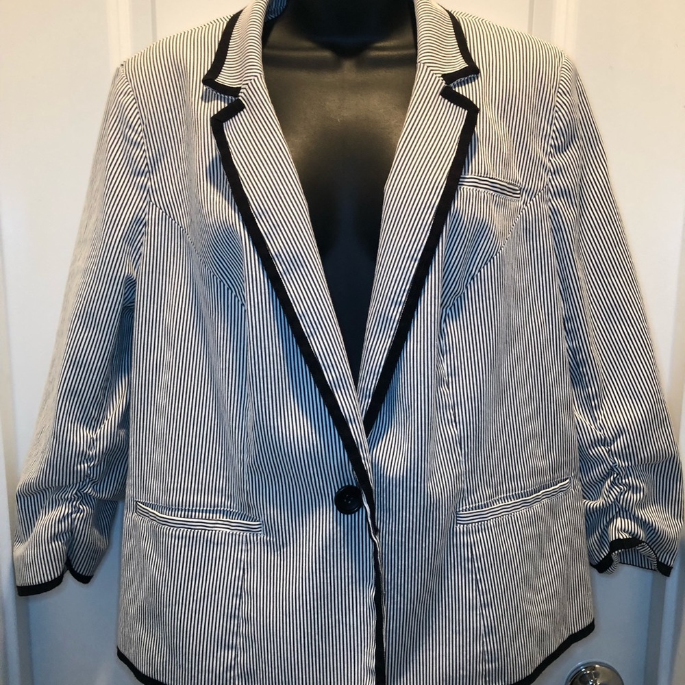 INC Black and white pinstripe blazer.